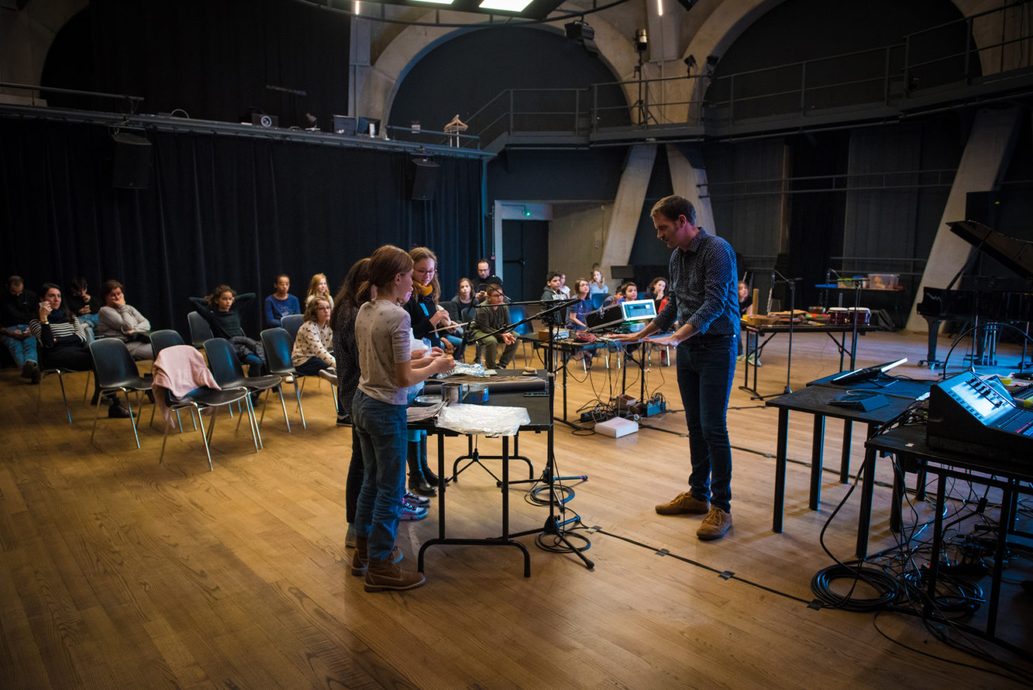 Ateliers découverte des musiques électroacoustiques — GMEM Marseille